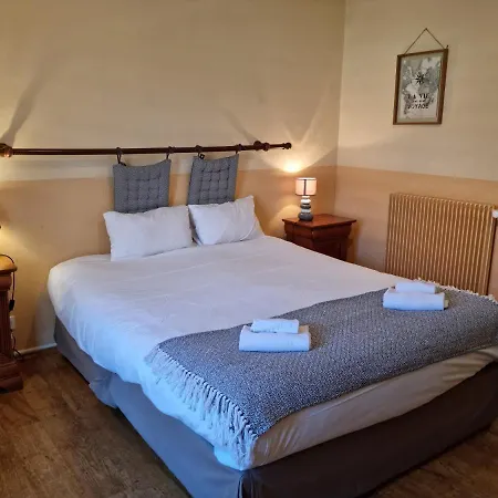 Logis Les Terrasses De Corton