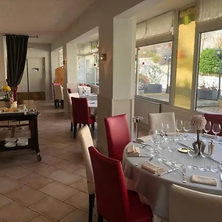 Szálloda Logis Les Terrasses De Corton
