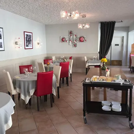 Szálloda Logis Les Terrasses De Corton